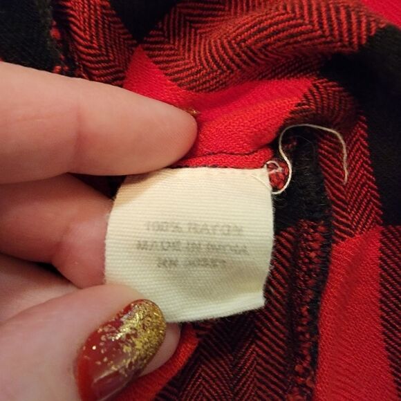 Rebellion buffalo plaid button down top size small - Picture 4 of 4